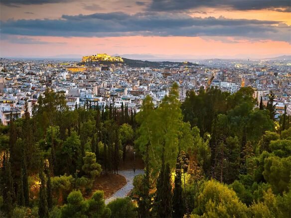 斯特雷菲山附近可欣賞雅典全景的土地正在出售